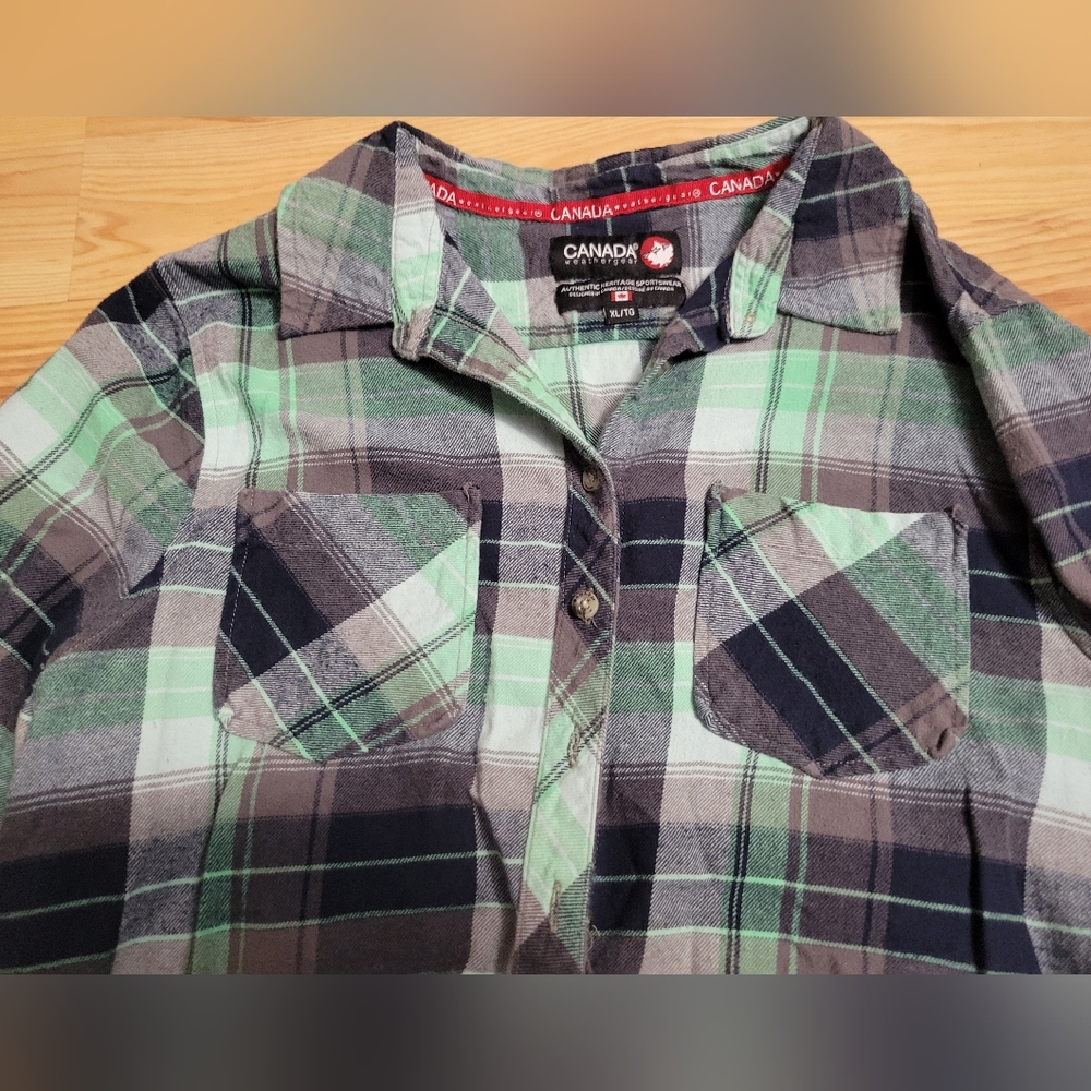 Flannel - Picture 2 of 4